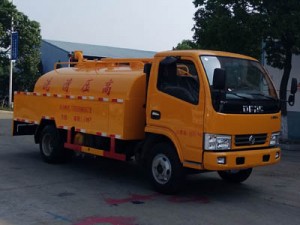 102马力 4×2 清洗车(CLW5040GQX5)