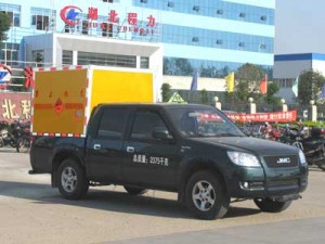 92马力 4×2 爆破器材运输车(CLW5022XQY3)