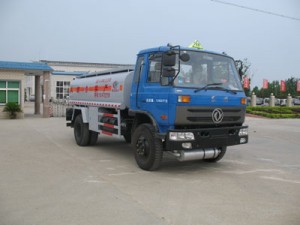 180马力 4×2 化工液体运输车(CLW5122GHYT3)